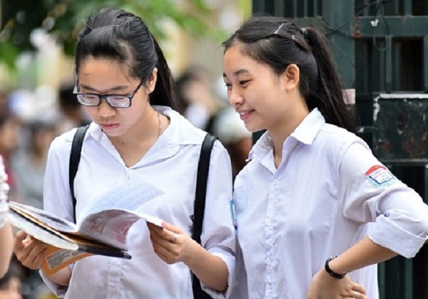 18 điểm khối D nên chọn trường nào