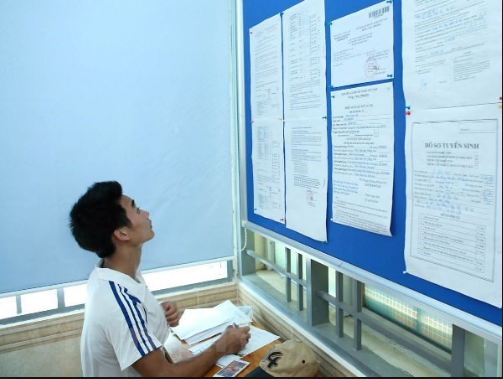 Giảm điểm ưu tiên khu vực xuống một nửa