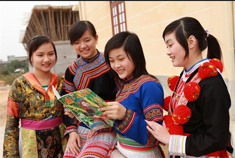 Học sinh vùng cao vùng xa, dân tộc thiểu số
