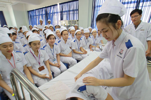 Trường đào tạo tiến sĩ điều dưỡng tại Việt Nam