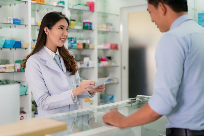 Tiêu chuẩn với người bán lé trong nhà thuốc