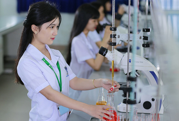 Ngành Dược học những môn gì