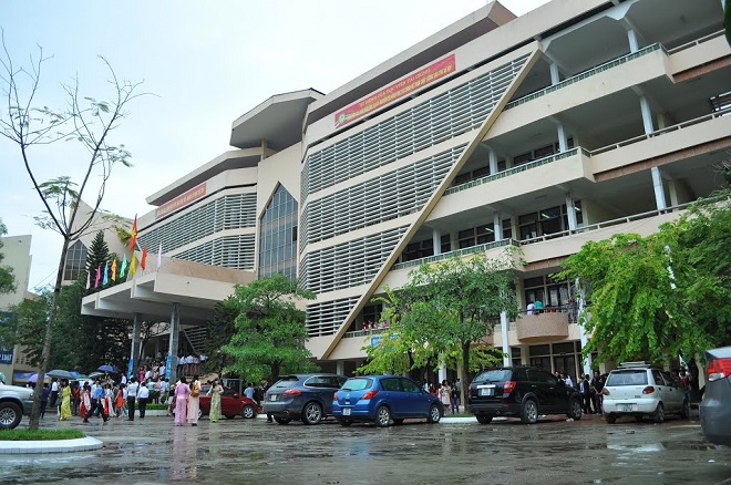 Thống kê các thí sinh xét tuyển thẳng không hợp lệ tại Học viện Tài chính 
