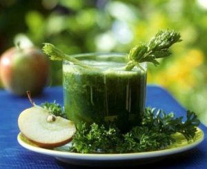 Tác dụng của rau ngải cứu trong chữa bệnh và những tác dụng phụ khác