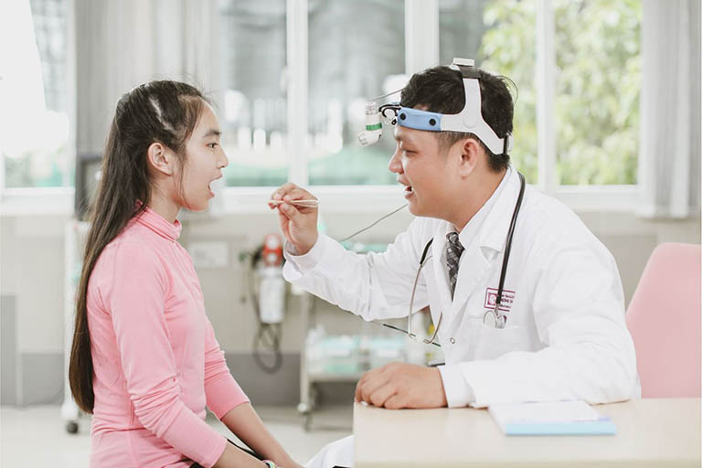 Ngành bác sĩ nhi có vai trò và nhiệm vụ gì