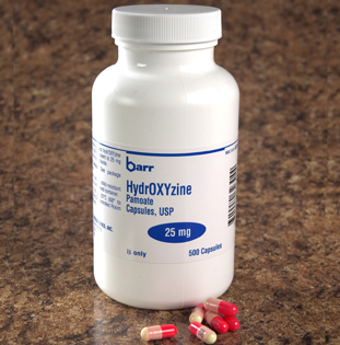 T&igrave;m hiểu về khả năng tương t&aacute;c của thuốc Hydroxyzine 1