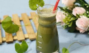Uống nước rau má có tác dụng gì? Uống rau má nhiều có tốt không?