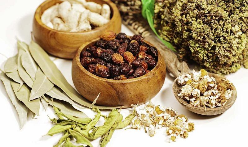 Bài thuốc đông y chữa triệu chứng cho phụ nữ tiền mãn kinh