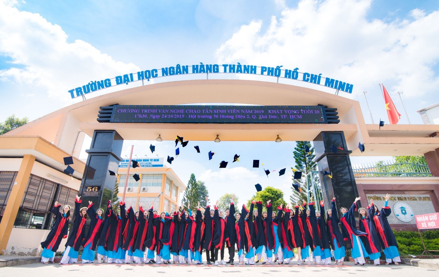 Trường Đại học Ng&acirc;n h&agrave;ng TP. Hồ Ch&iacute; Minh 