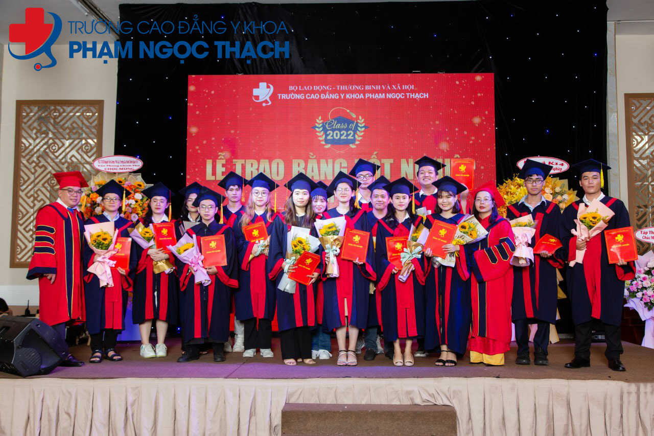 Lễ tốt nghiệp Cao đẳng Y Khoa Phạm Ngọc Thạch