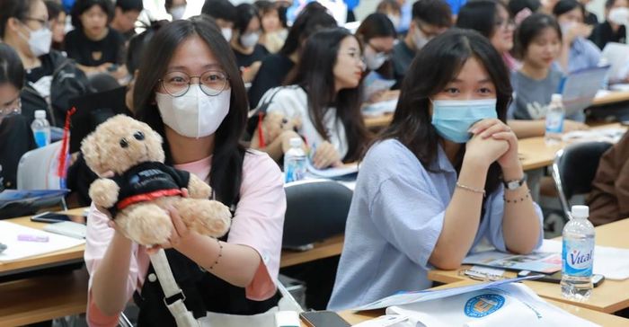 Dự b&aacute;o điểm chuẩn c&aacute;c trường Đại học kinh tế1