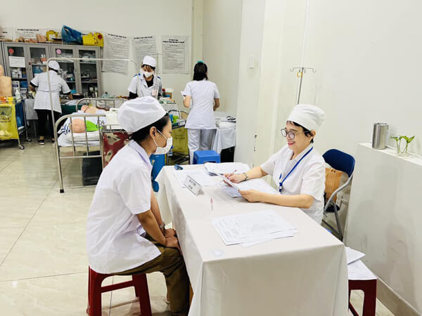 Sinh vi&ecirc;n kh&oacute;a K12 CĐ Y Khoa Phạm Ngọc Thạch&nbsp;thi tốt nghiệp