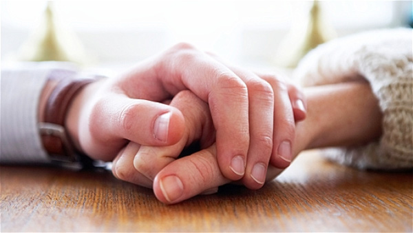 Người biết thấu hiểu, cảm th&ocirc;ng l&agrave; người lu&ocirc;n c&oacute; vận kh&iacute; tốt