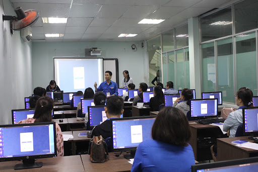 Nhiều trường áp dụng thi ĐGNL trên máy tính