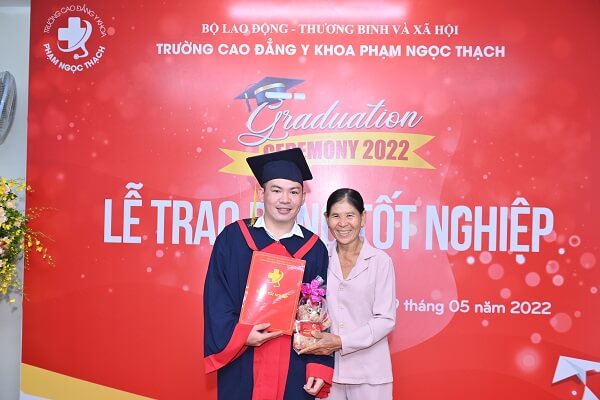 Tổ chức lễ tốt nghiệp Cao đẳng Y Khoa Phạm Ngọc Thạch