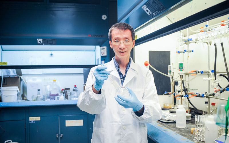 Vai trò của QA trong ngành Dược là vô cùng quan trọng để đảm bảo chất lượng và an toàn của sản phẩm