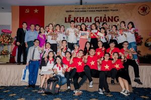 Lễ Khai giảng năm học 2020 – 2021 & Kỷ niệm 38 năm ngày nhà giáo 20/11