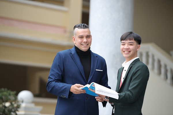 Học Y c&oacute; cần giỏi tiếng Anh kh&ocirc;ng?