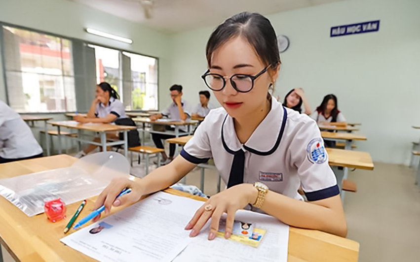 Th&iacute; sinh tự do thi lại mấy m&ocirc;n