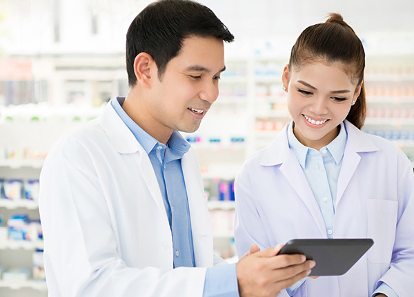 L&agrave;m tr&igrave;nh dược vi&ecirc;n c&oacute; kh&oacute; kh&ocirc;ng?