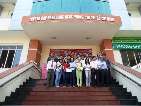 Cao đẳng C&ocirc;ng nghệ Th&ocirc;ng tin TP. Hồ Ch&iacute; Minh
