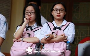 Bao nhiêu điểm trượt tốt nghiệp THPT 2024? Thi lại được không?