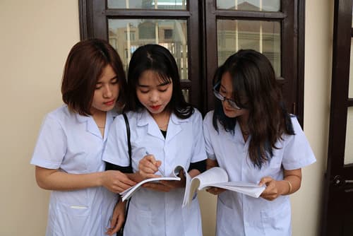Cao Đẳng Y Khoa Phạm Ngọc Thạch xét tuyển cho tất cả các khối thi