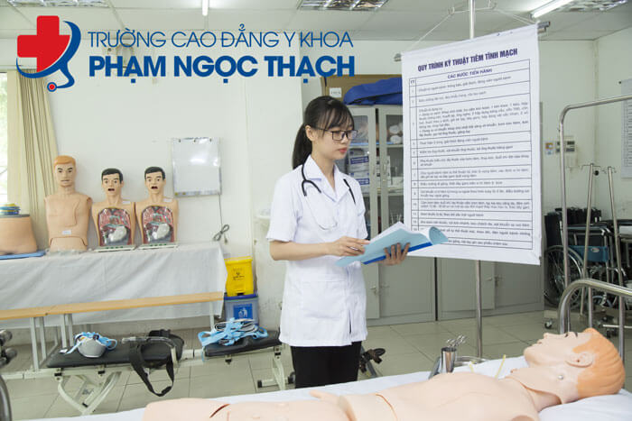 Một số c&acirc;u hỏi về ng&agrave;nh điều dưỡng đa khoa