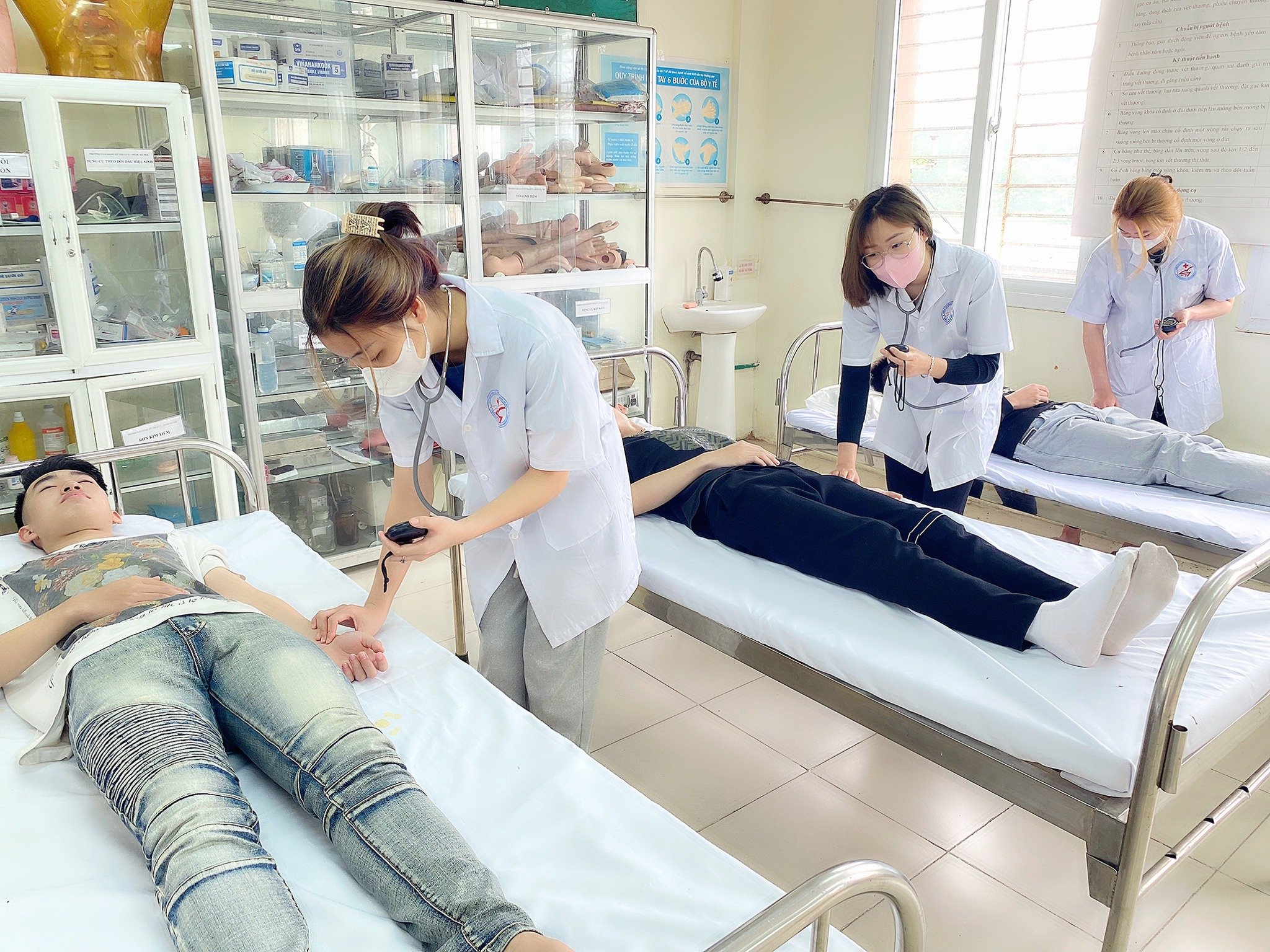 Tổng quan về ngành Y sĩ đa khoa