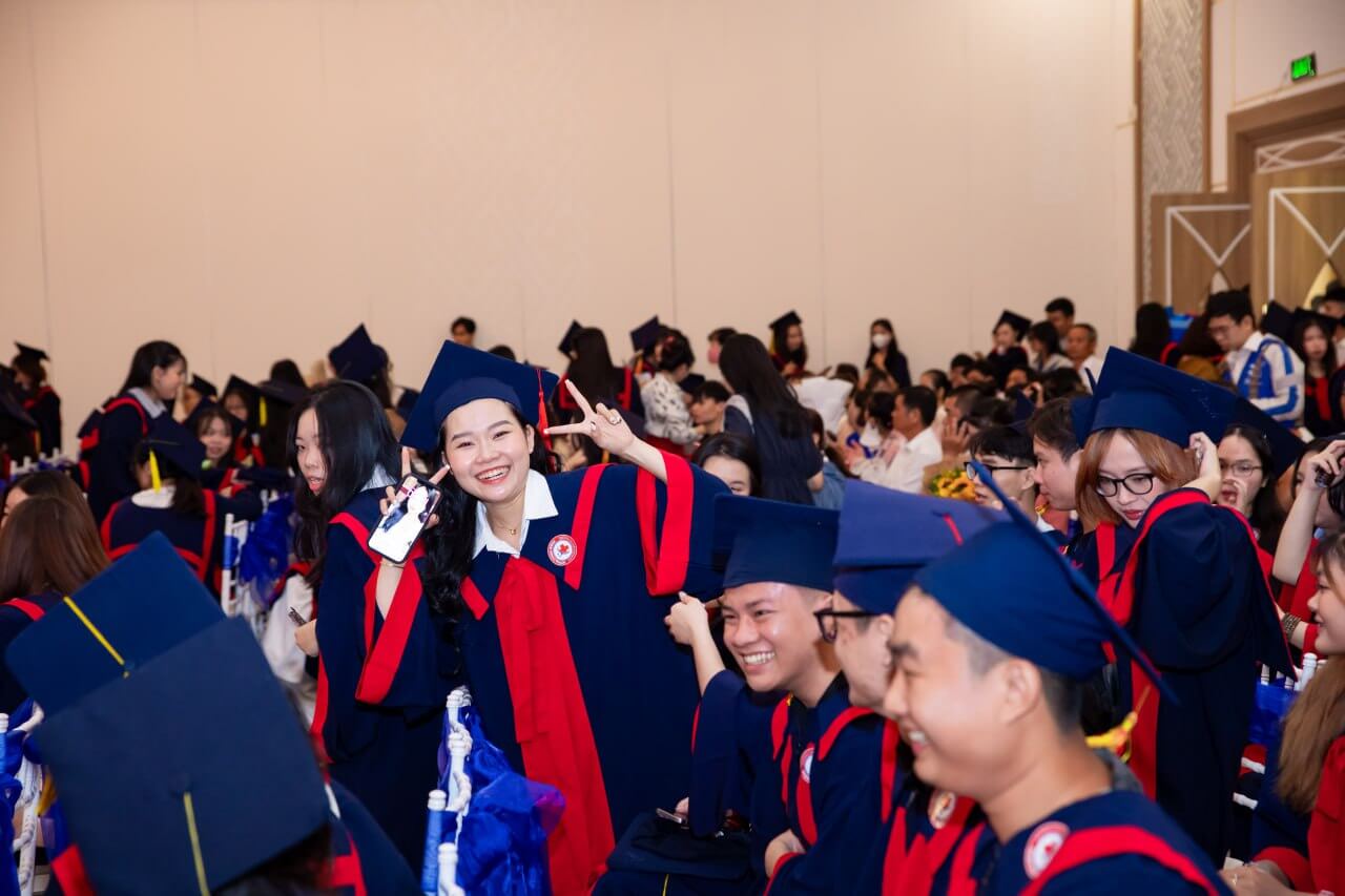 le-trao-bang-tot-nghiep-cao-dang-y-khoa-pham-ngoc-thach-k13