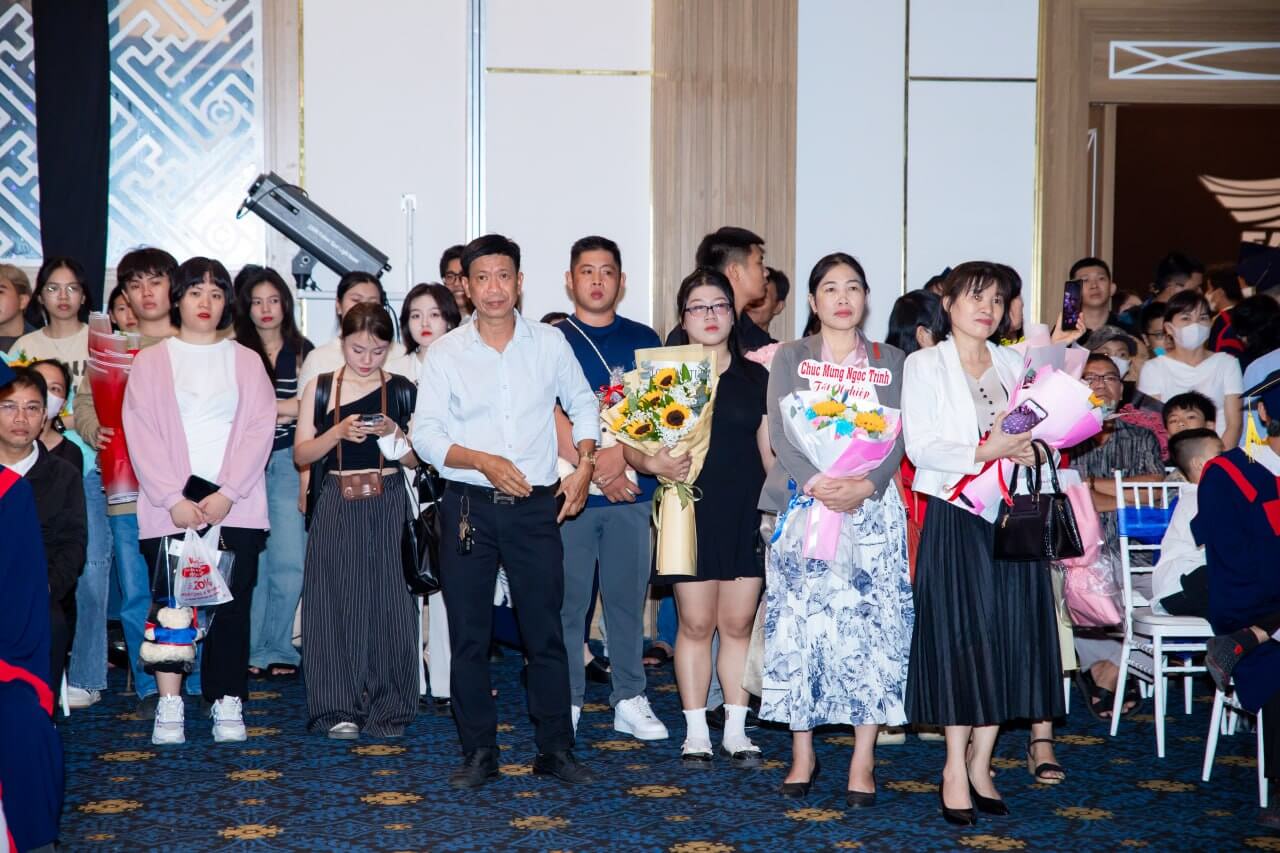 le-trao-bang-tot-nghiep-cao-dang-y-khoa-pham-ngoc-thach-k13