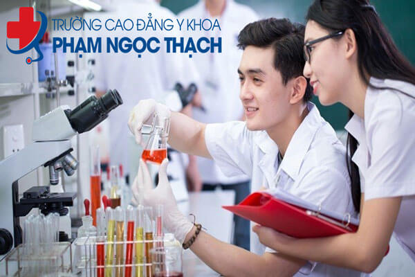 Nên học trường cao đẳng dược nào ở TPHCM?