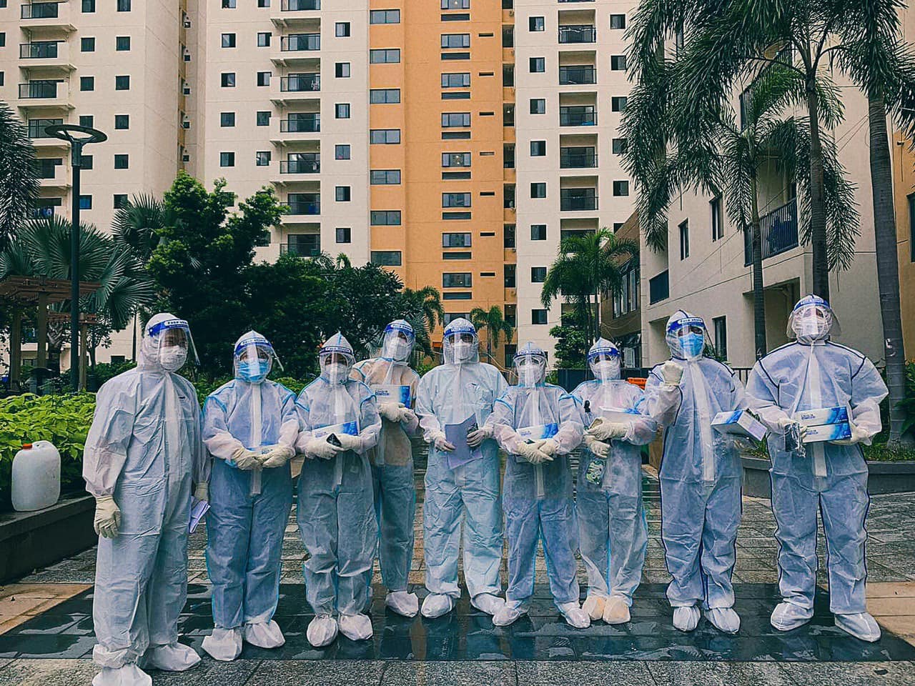 Thế hệ sinh viên Cao đẳng Y Khoa Phạm Ngọc Thạch "Tâm Sáng - Trí Tài" luôn sẵn sàng với các nhiệm vụ được giao Thế hệ sinh viên Cao đẳng Y Khoa Phạm Ngọc Thạch "Tâm Sáng - Trí Tài" luôn sẵn sàng với các nhiệm vụ được giao